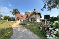 Hauptbild Hier genießen Sie Ruhe und Privatsphäre - repräsentatives Anwesen in ortsnaher Lage von Heiden